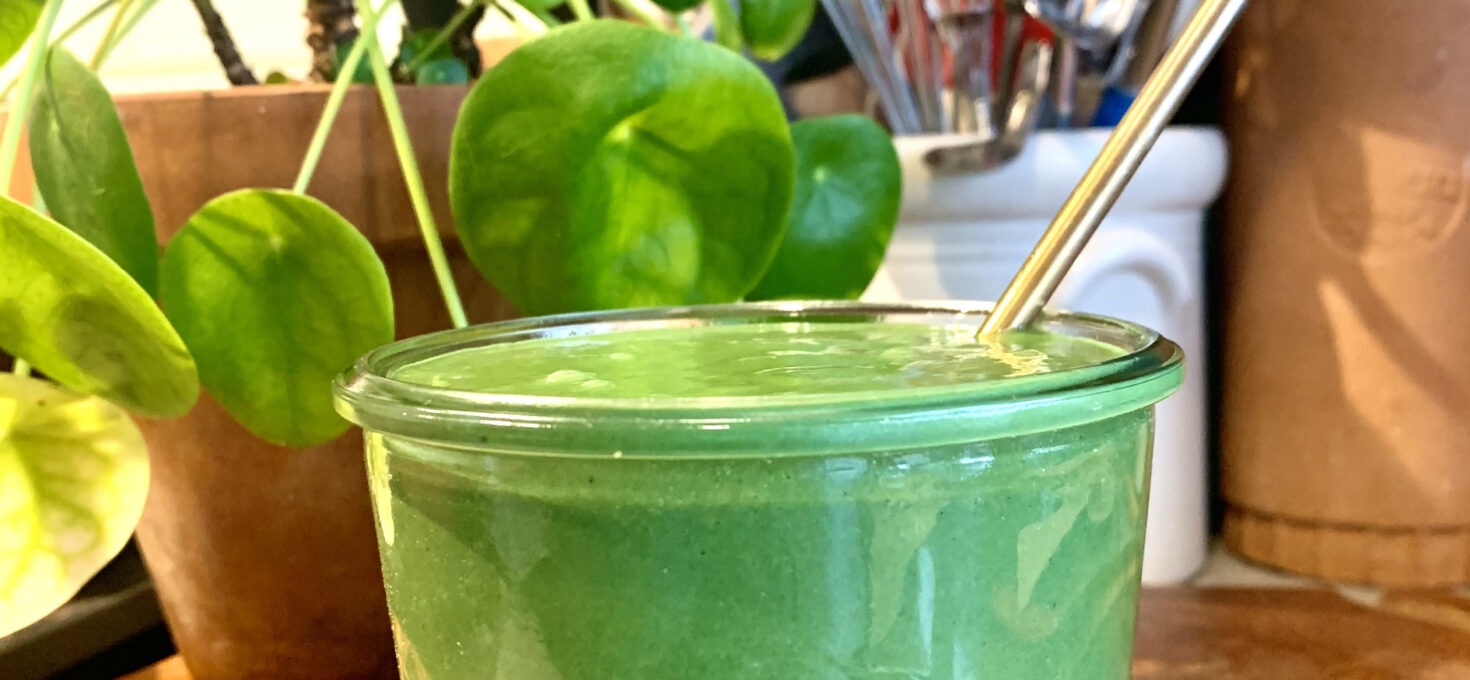 Refreshing Minty Green Smoothie!